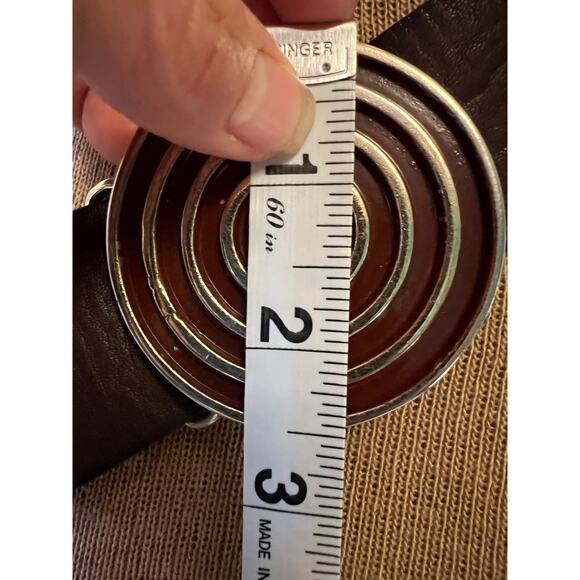 Vintage brown soft leather belt brass tone metal bulls eye target buckle Small - Picture 9 of 9